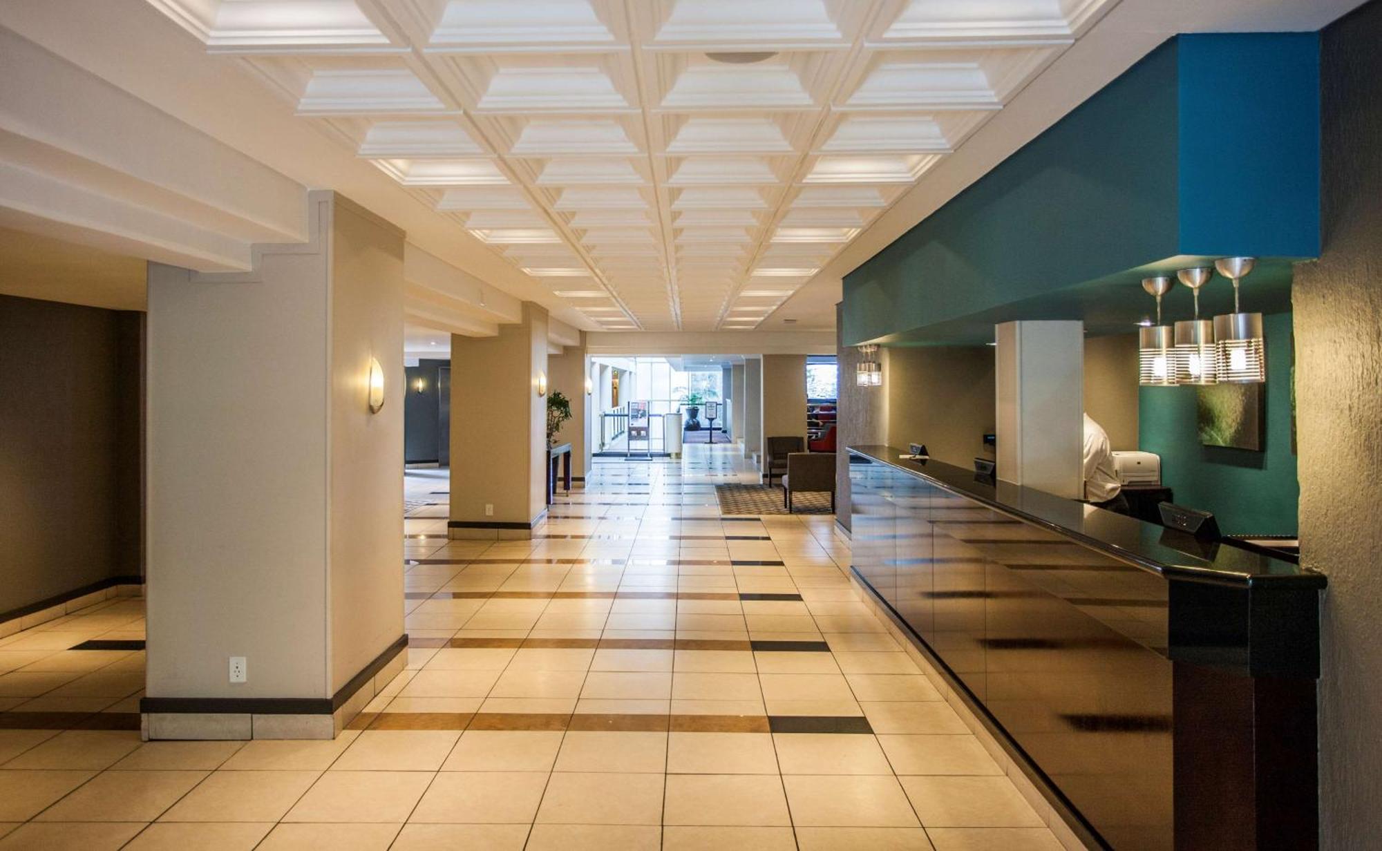 Garden Court East London Hotel Exterior photo
