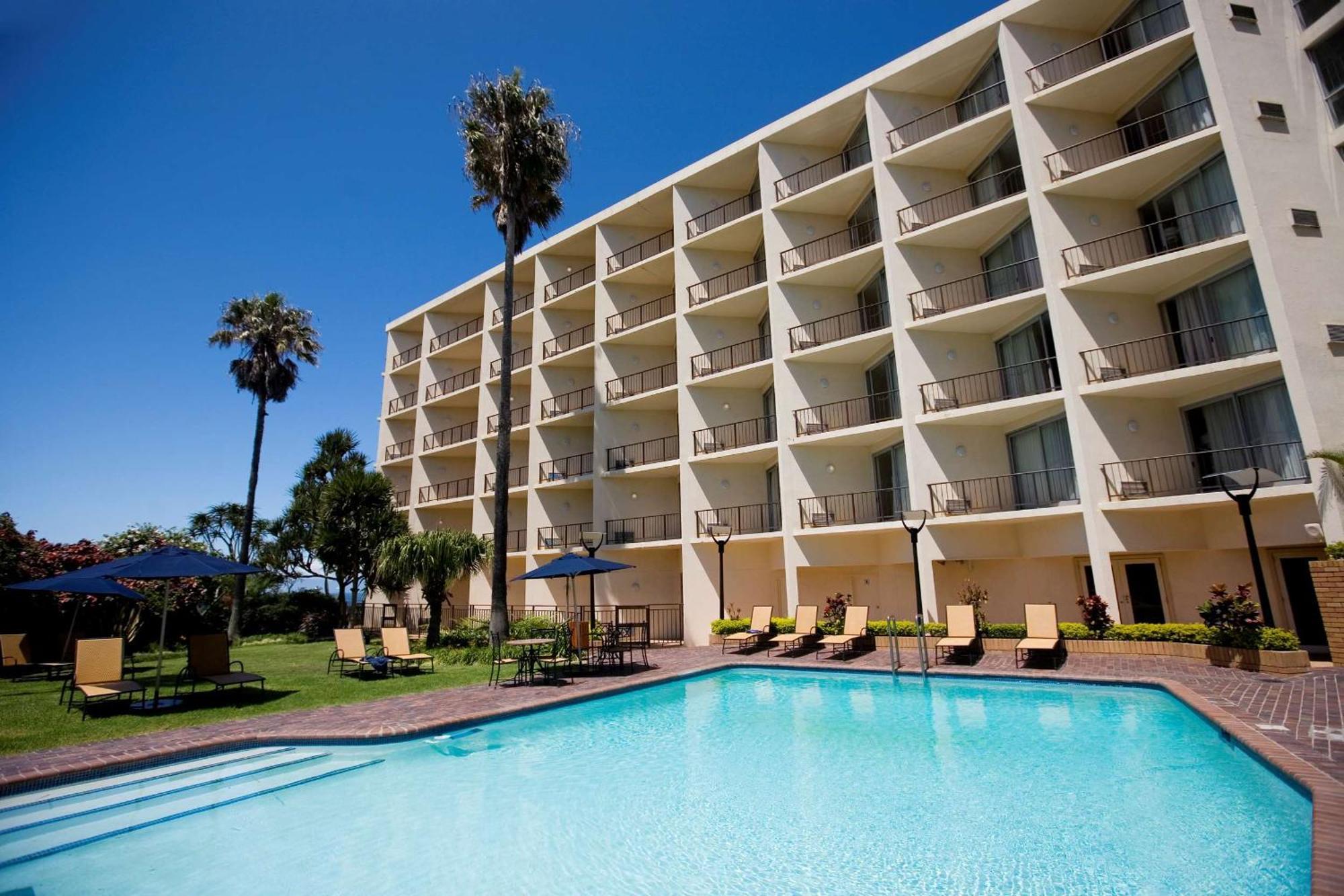 Garden Court East London Hotel Exterior photo